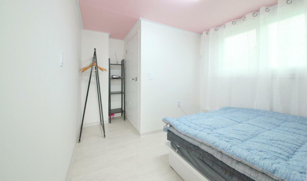 Twin Panda Guesthouse Seoul Exterior photo