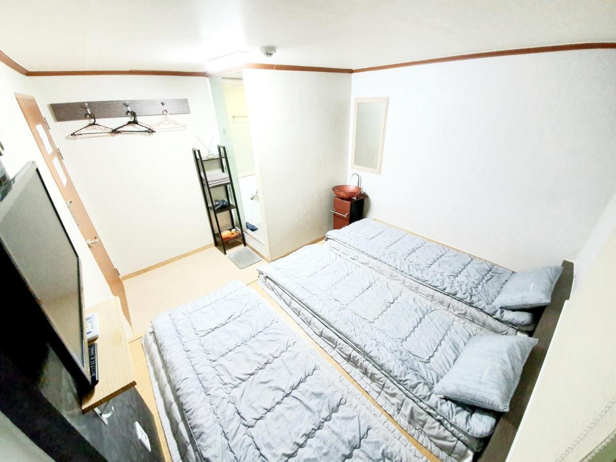 Twin Panda Guesthouse Seoul Exterior photo
