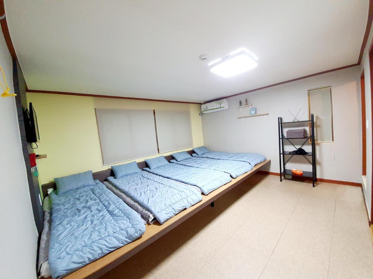 Twin Panda Guesthouse Seoul Exterior photo