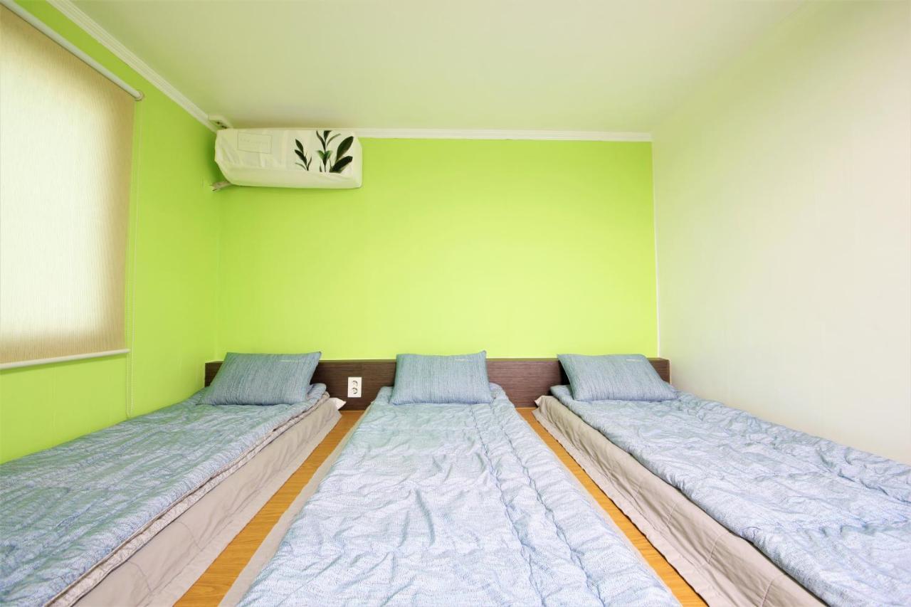 Twin Panda Guesthouse Seoul Exterior photo